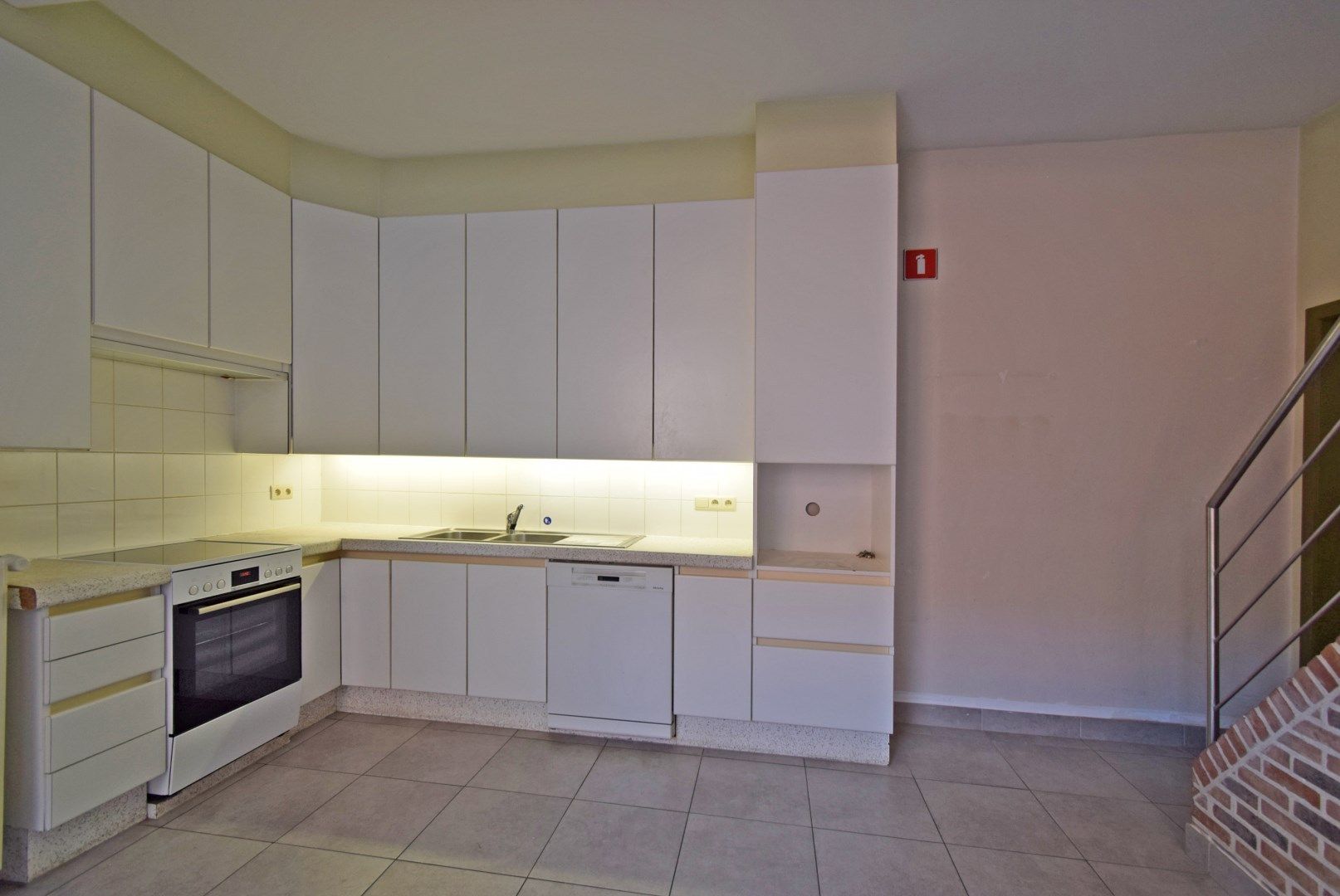 Uniek wooncomplex als geheel te huur in centrum Lichtervelde foto 7