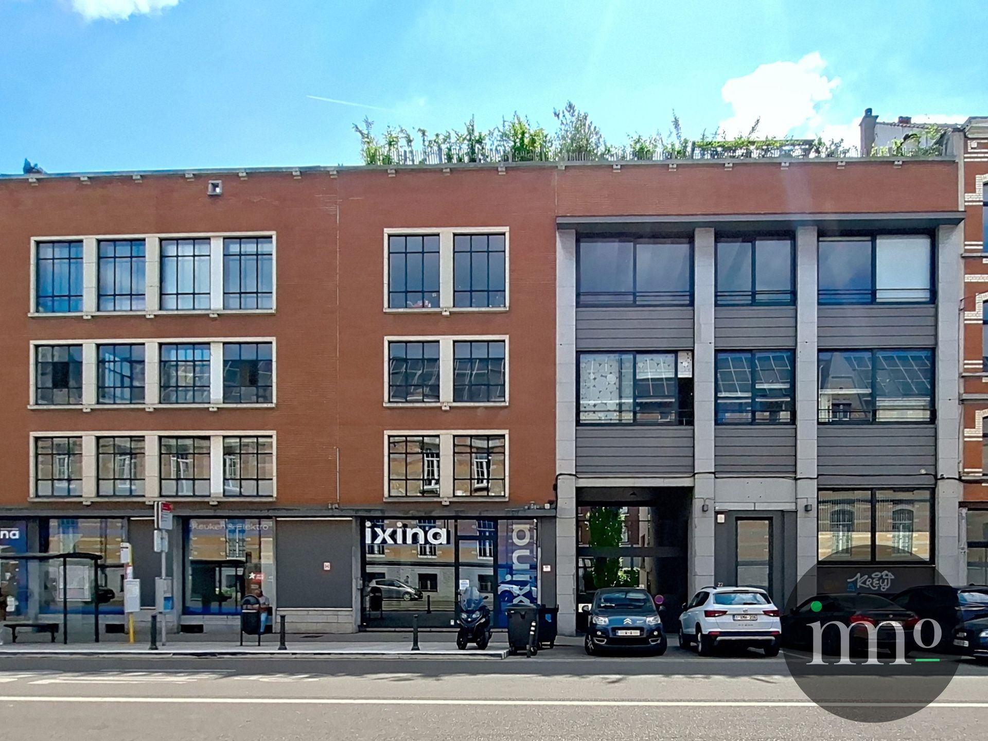 GROTE PRACHTIGE LOFT TEGENOVER TOUR & TAXIS + PARKING foto 2