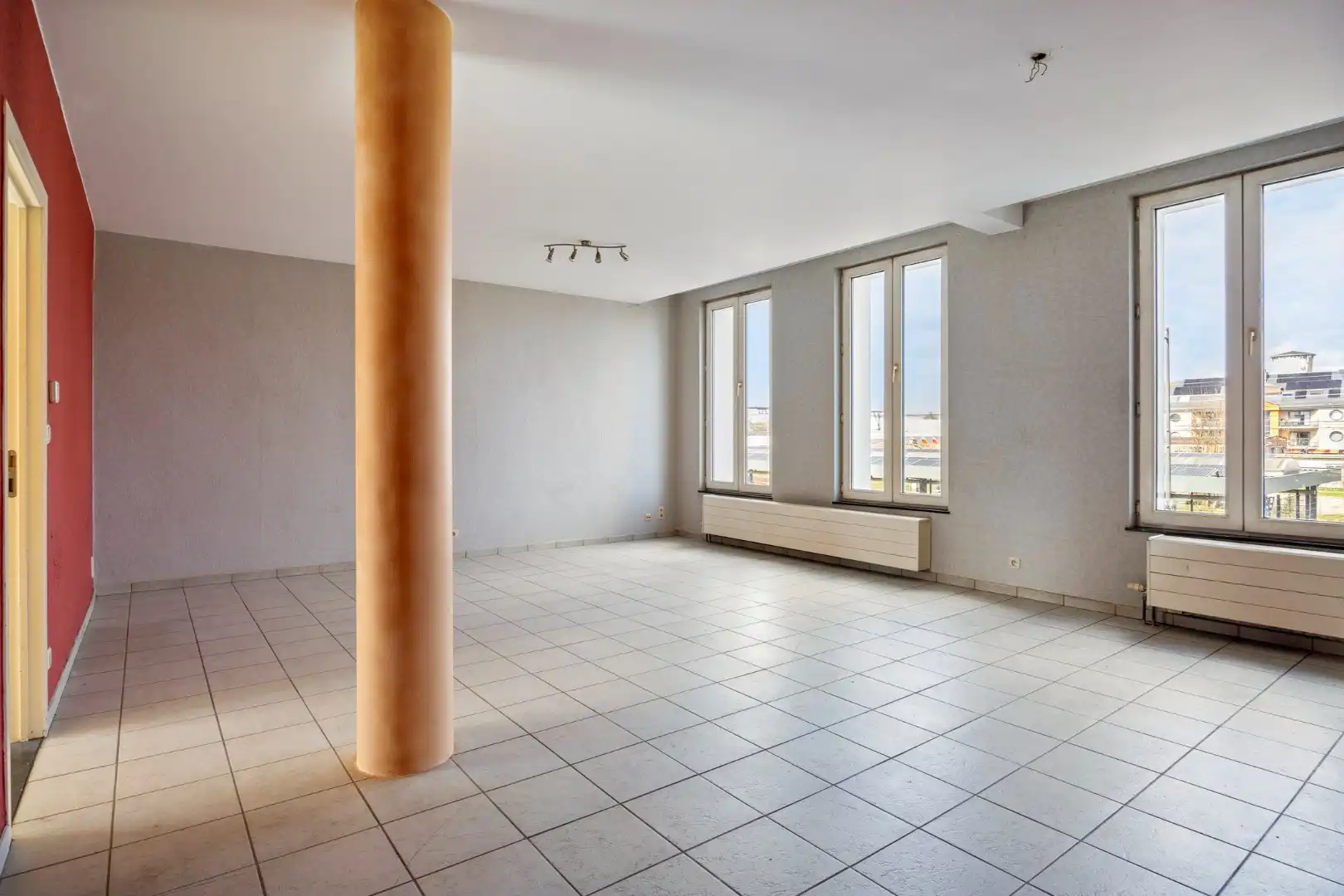 Appartement met 2 slaapkamers, garagebox en kelderberging in Mol-centrum ! foto 4