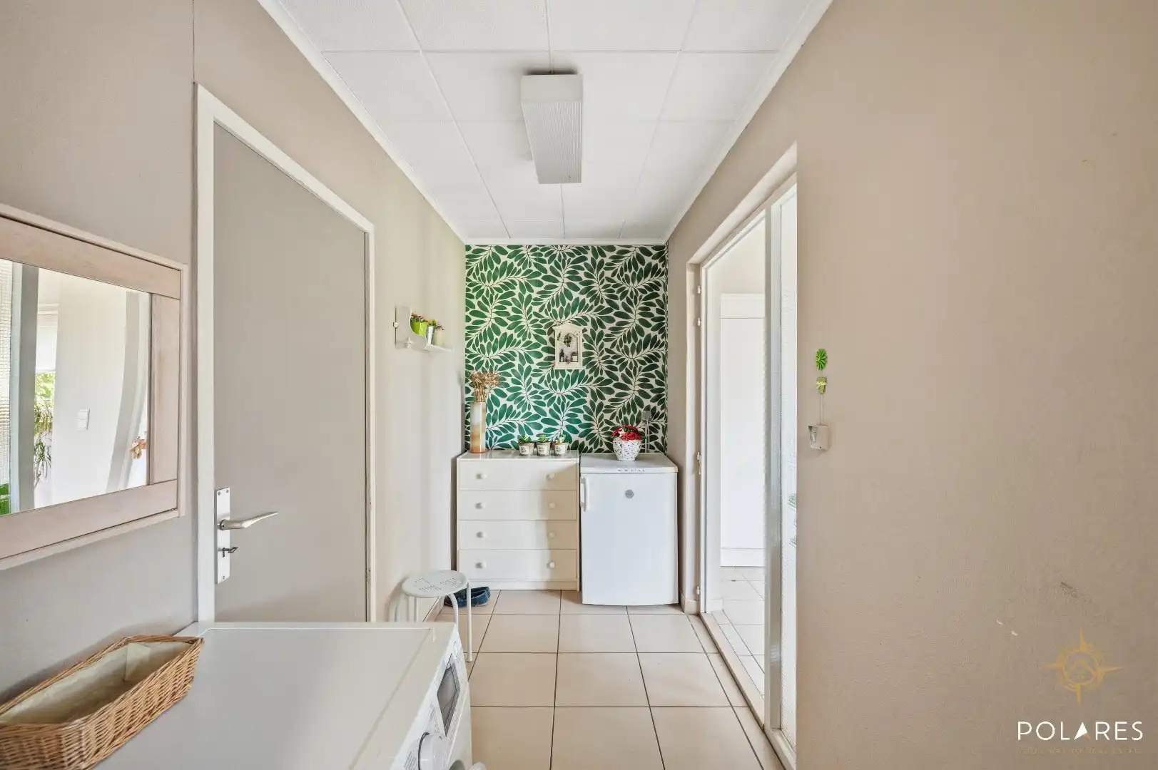 Instapklare halfopen bebouwing met veel privacy op een rustige locatie! foto 12