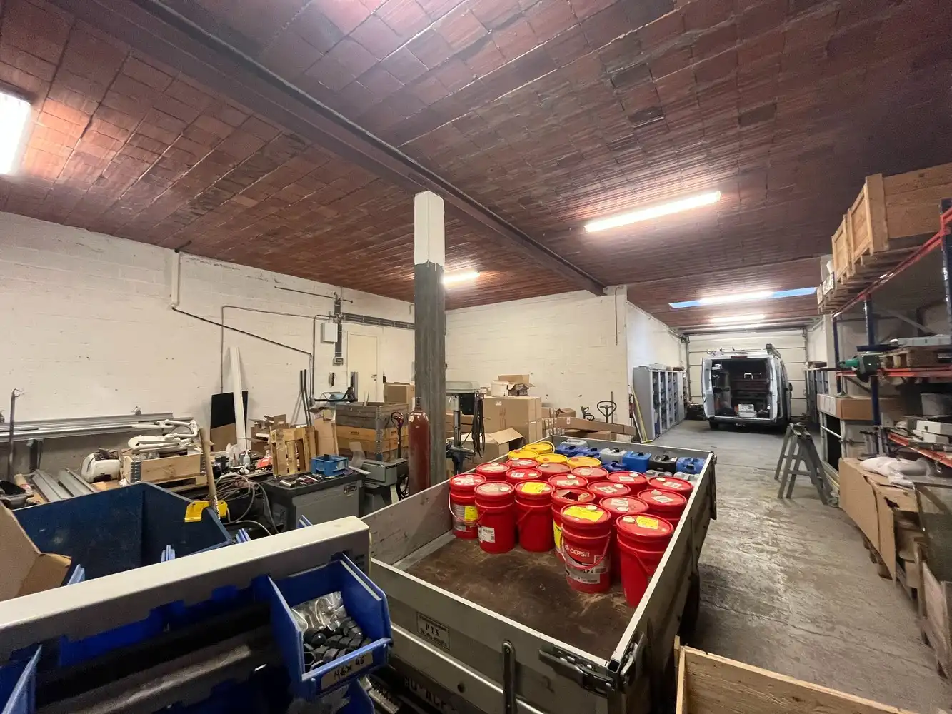 Bedrijfsgebouw +/- 775m² foto 19