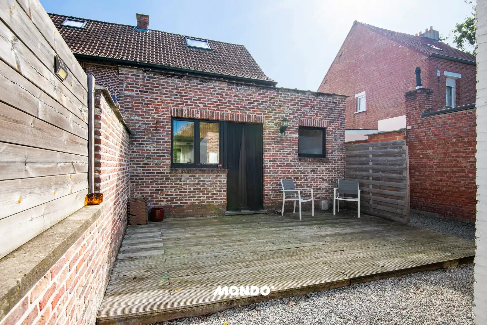 Instapklare halfopen woning met zonnige westgerichte tuin! foto 17
