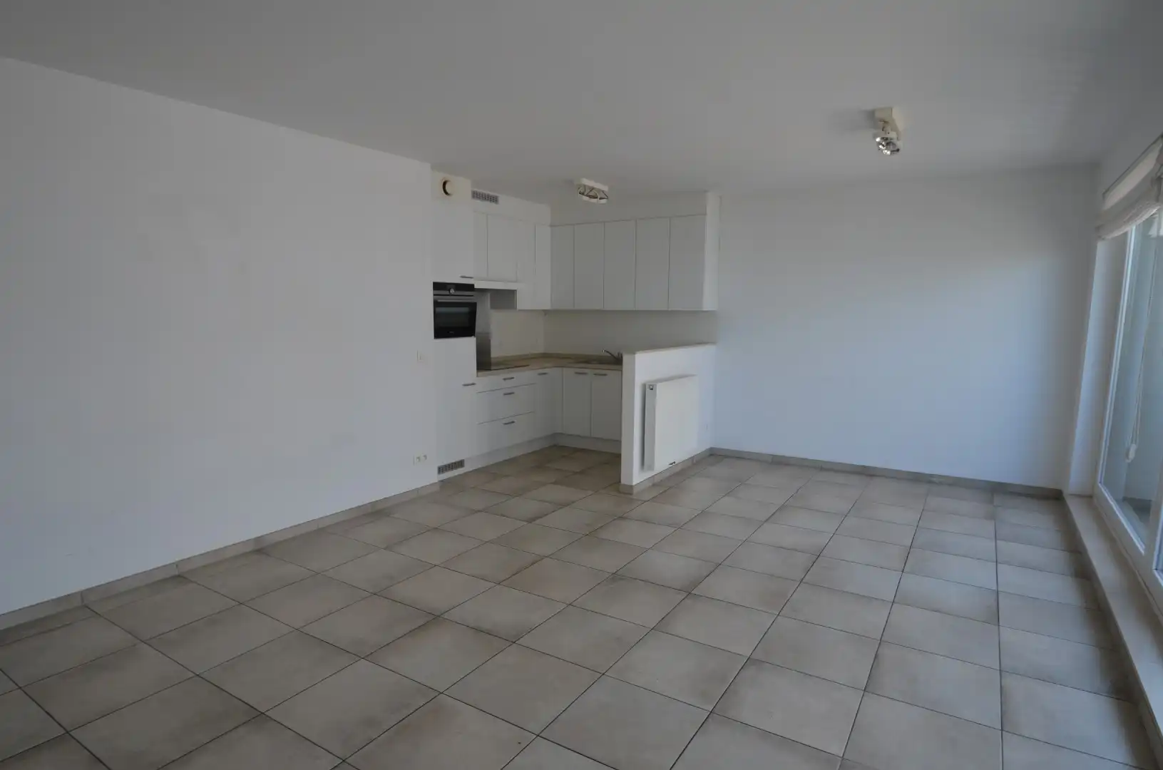 Modern, mooi afgewerkt appartement in Zeebrugge-Bad, incl parking foto 3