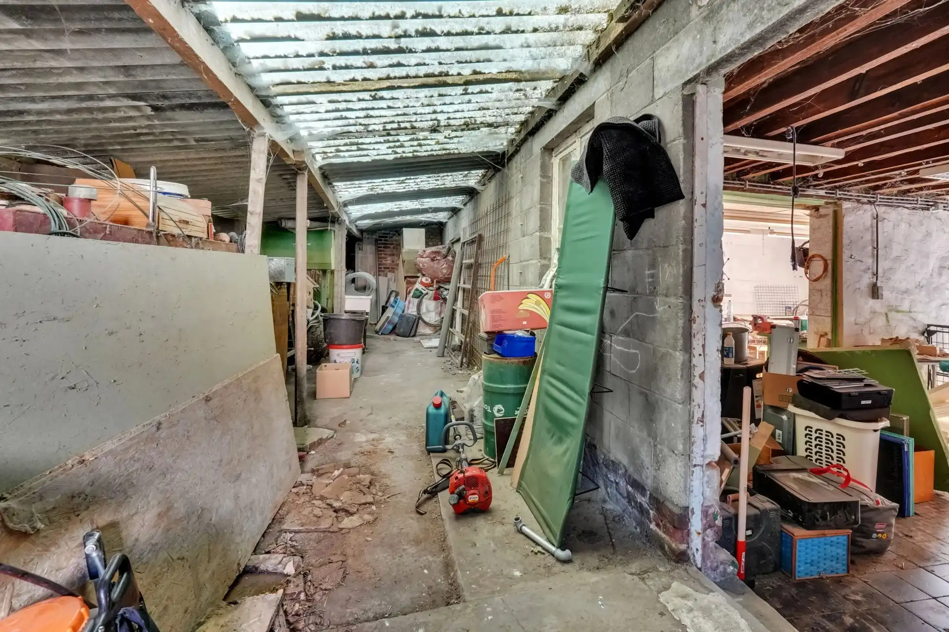 Renovatieproject met rustige ligging foto 12