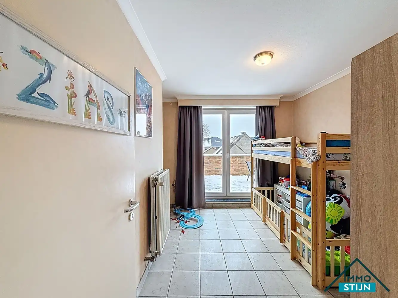 Appartement met ruim terras en garage foto 8