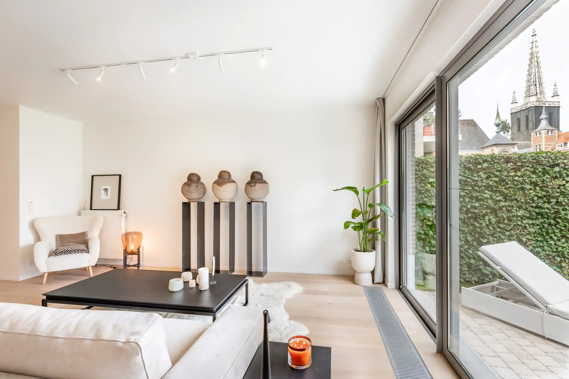 Schitterend  appartement met tuin op toplocatie!  foto 3