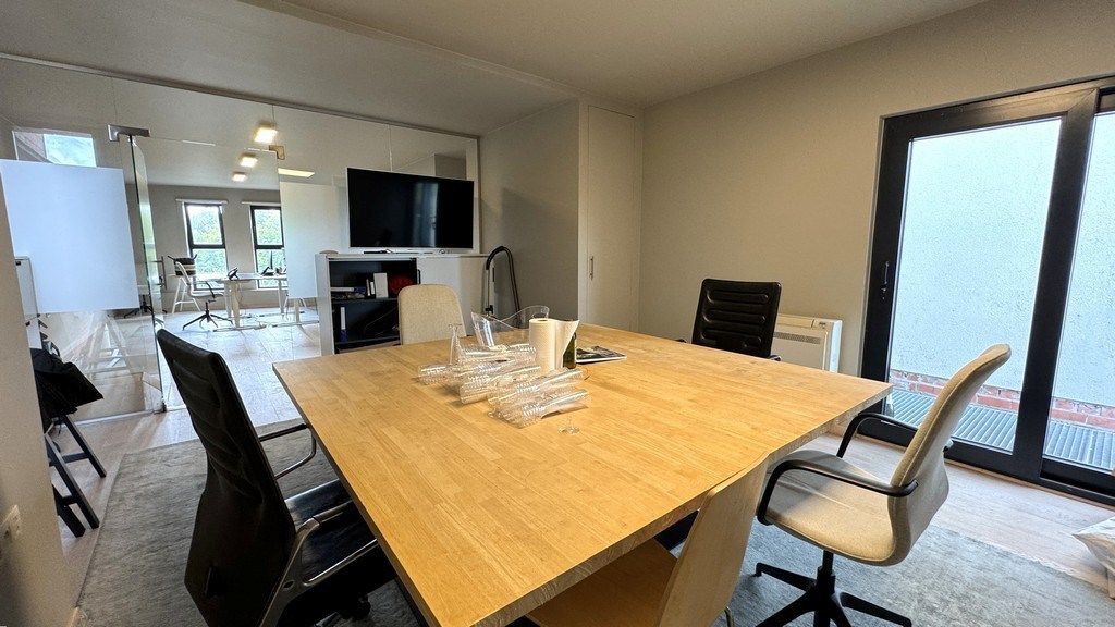 Instapklare kantoorruimte te huur aan De Sterre in Gent foto 3