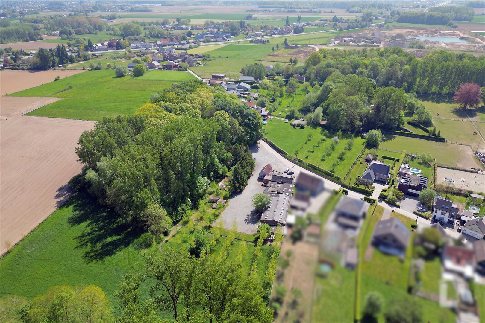 Prachtig terrein voor 2 halfopen bebouwingen met grote tuin foto 2