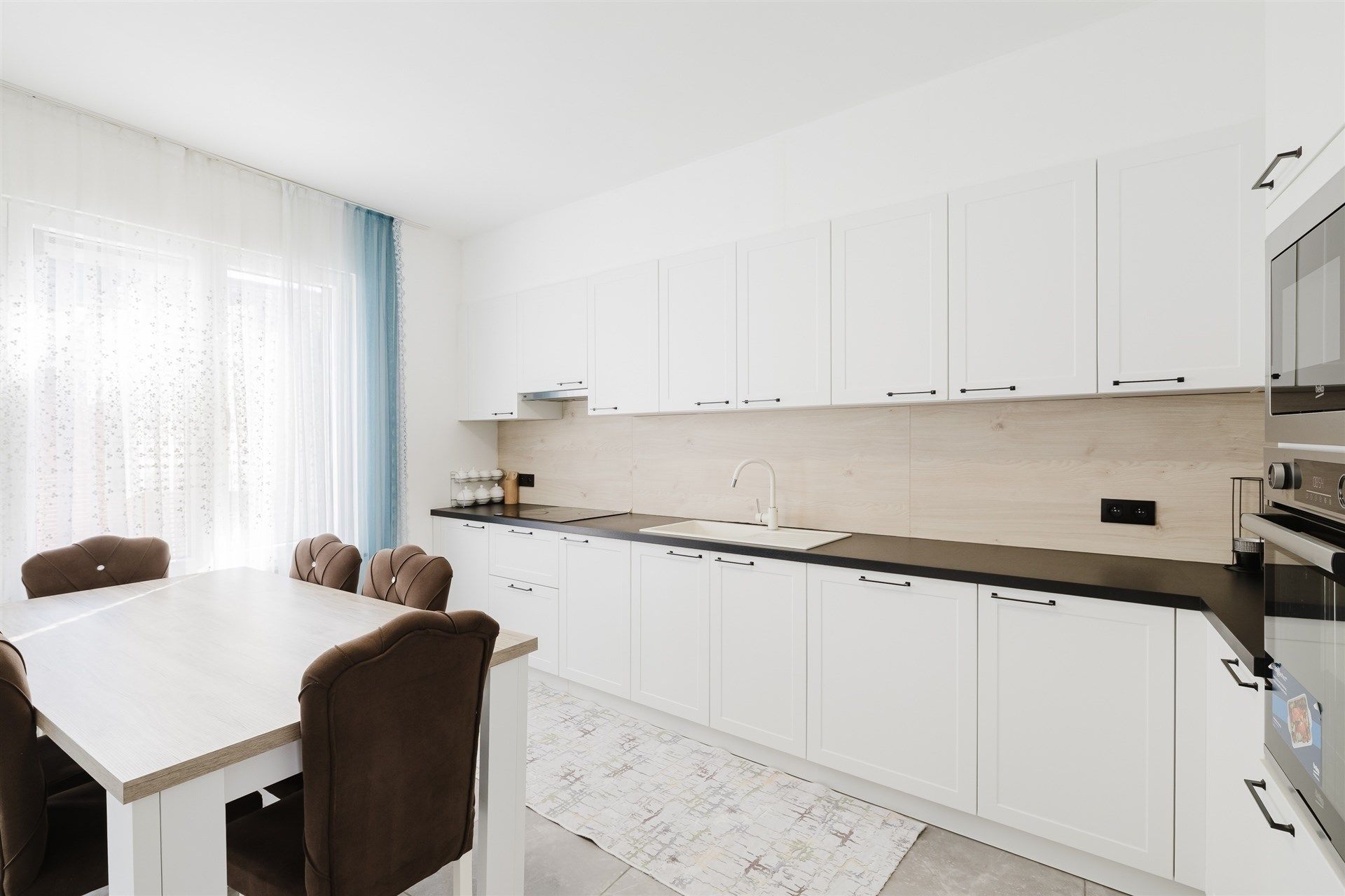 Gerenoveerd duplex appartement op topligging foto 8