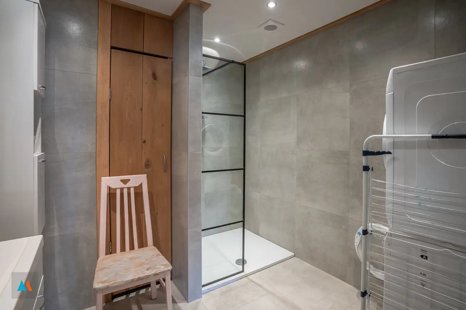 Appartement met garagebox en kelderberging foto 4