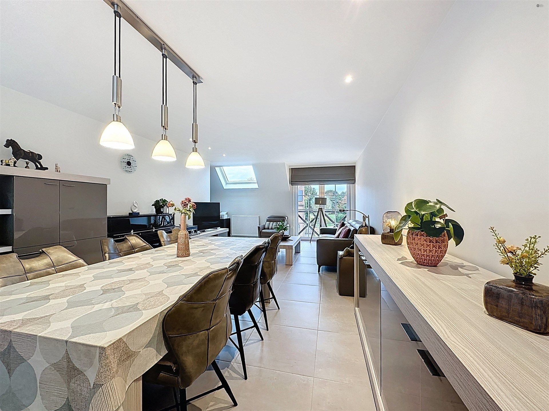 prachtige energiezuinige woning met 2 slaapkamers en ruime garage in Sint-Pauwels foto 5