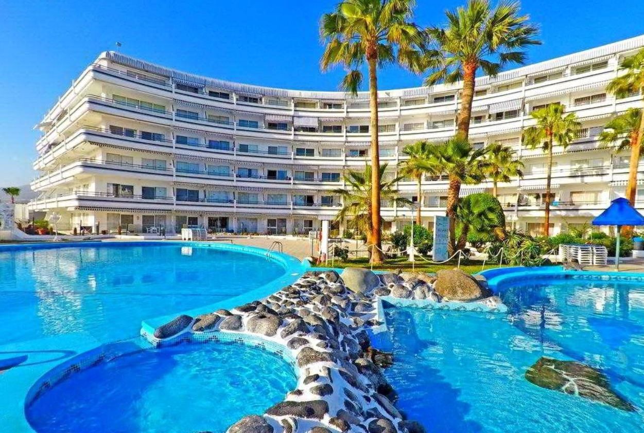 Fantastisch appartement met zeezicht in complex Club Atlantis in Tenerife (Costa Adeje eerste lijn) foto 1