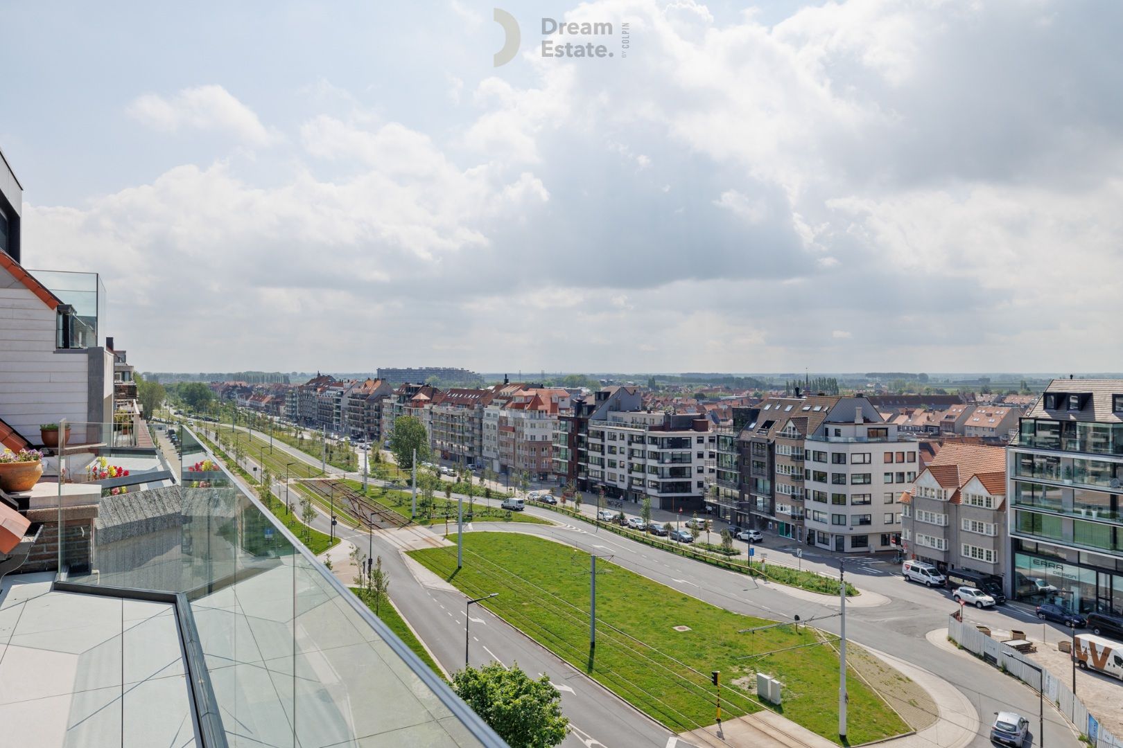 Nieuwbouw penthouse-appartement op de Graaf d'Ursellaan te Knokke-Heist foto 4