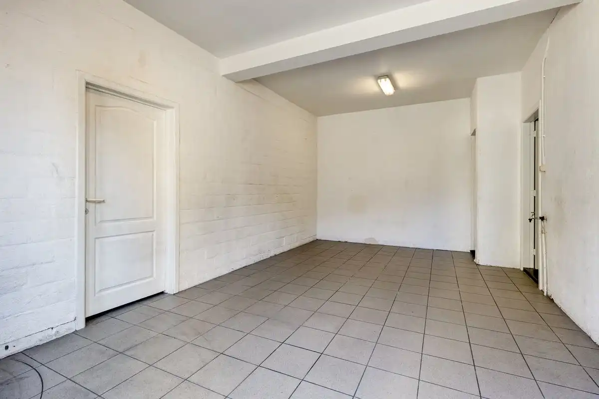 Appartement met 3 slaapkamers en garage te koop in Borsbeek! foto 11