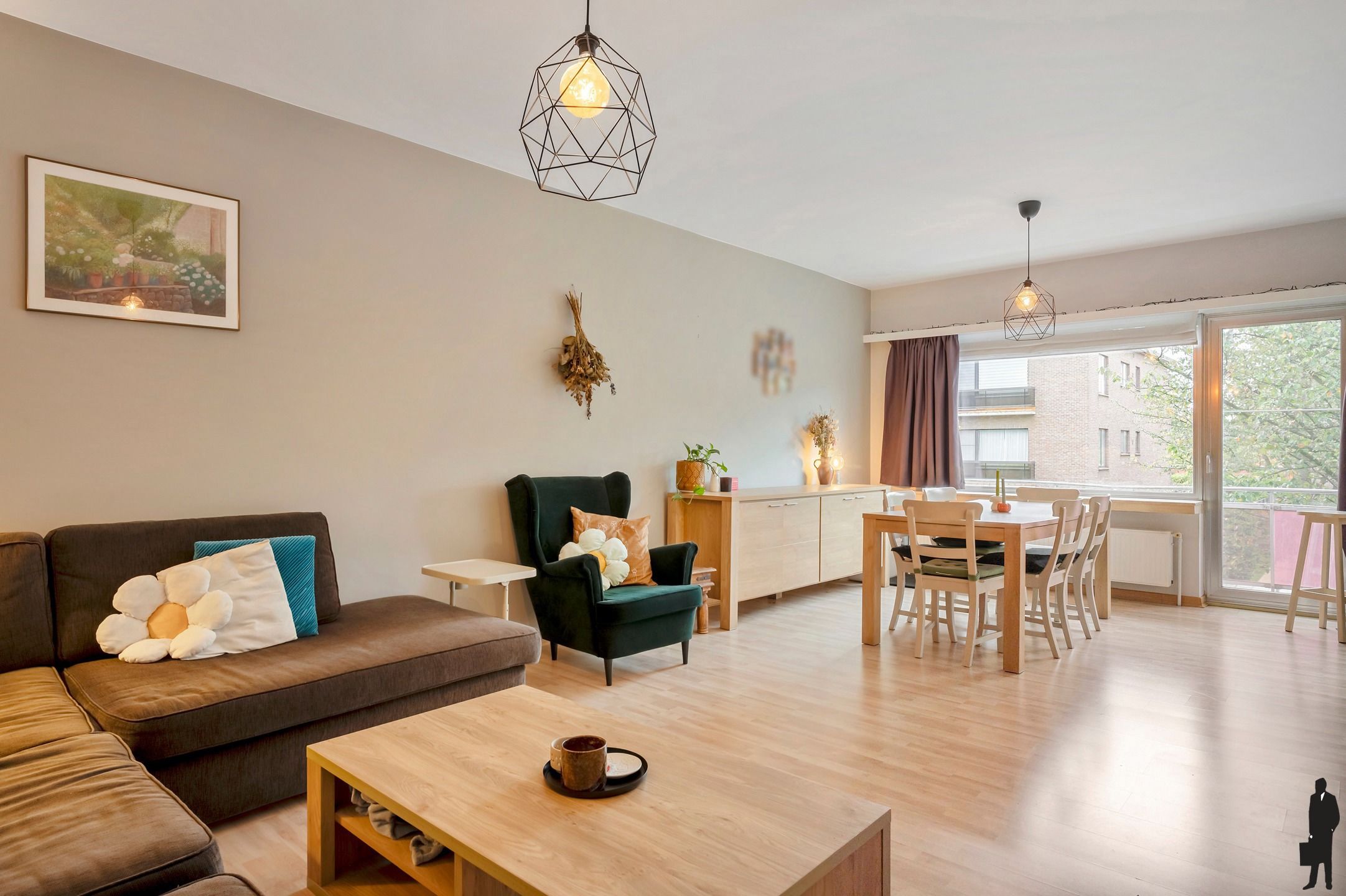 Goed onderhouden 2 SLK appartement (ca. 89m²) te Brasschaat! foto 2