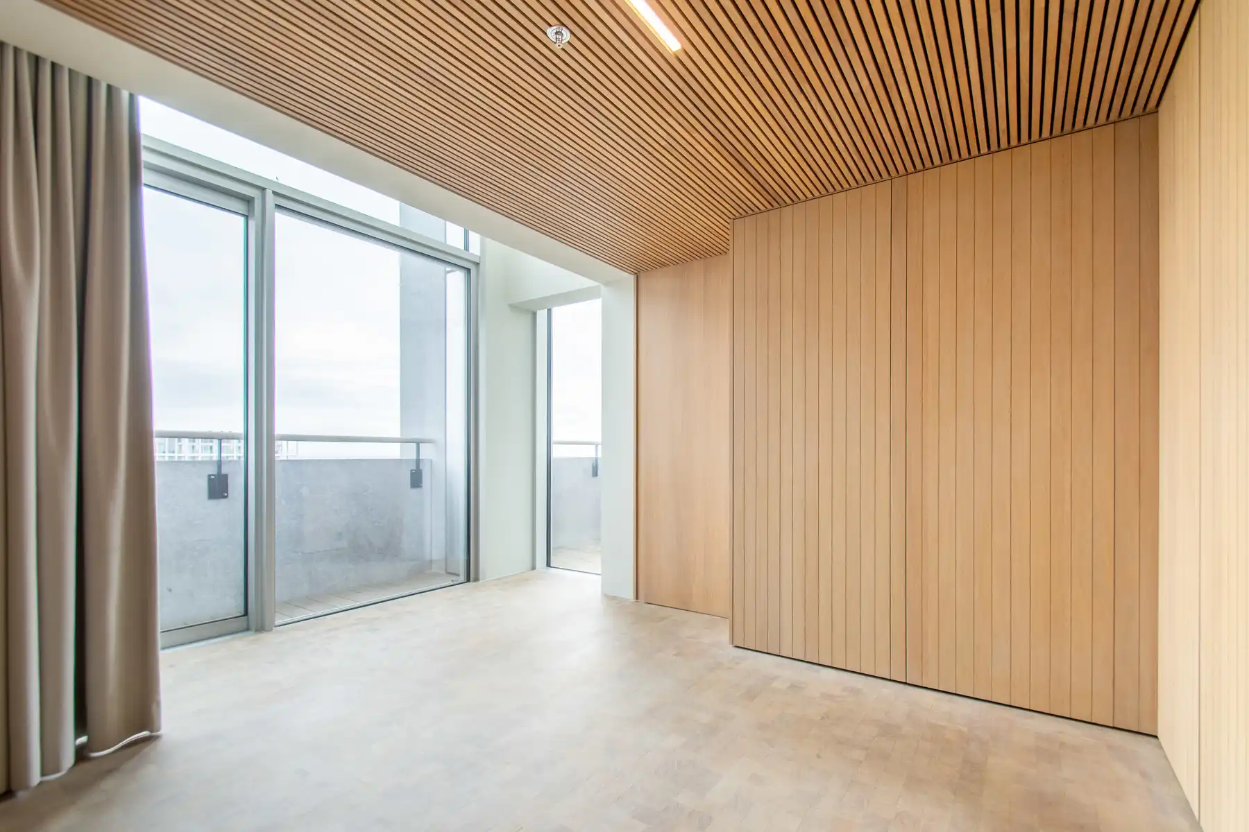 Prachtig 2-kamer app. met prachtig zicht over park en stad foto 18