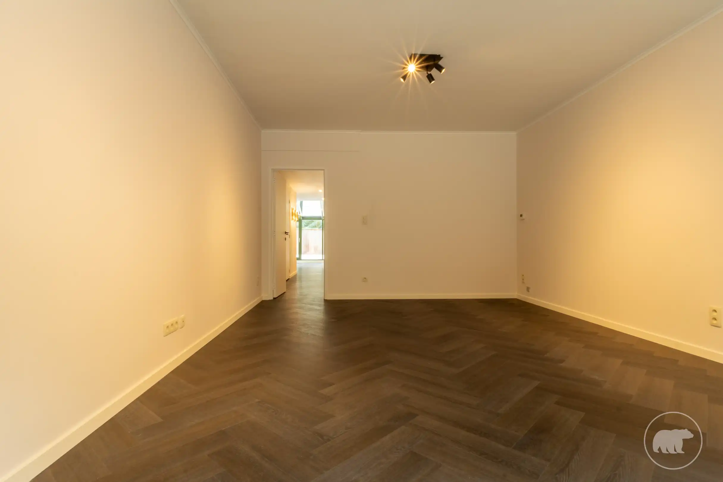 Gerenoveerd appartement aan het Groenevalleipark met ruim terras foto 4