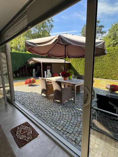 Mooie vrijstaande woning met garage, veranda en zonnepanelen foto 11