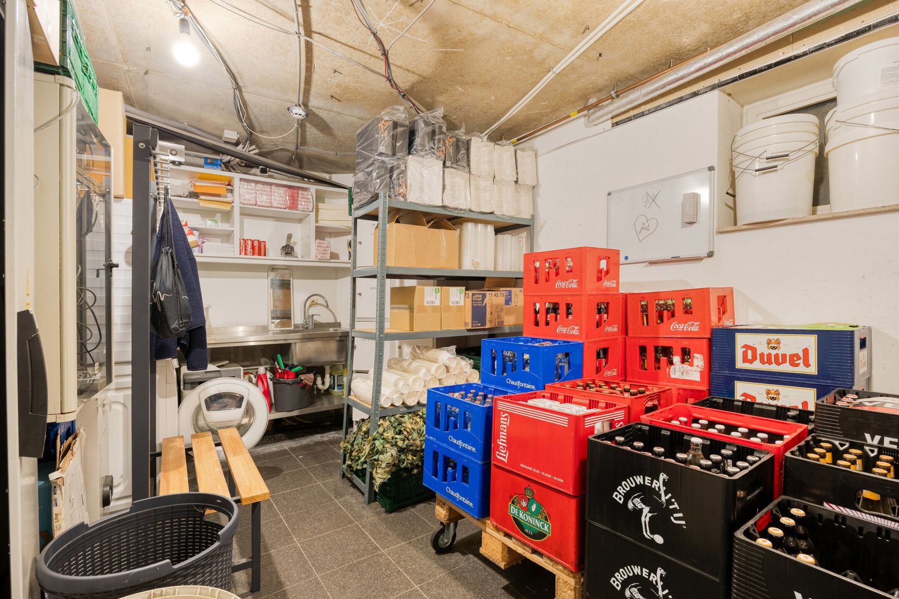 Handelsgelijkvloers op AAA-locatie foto 17