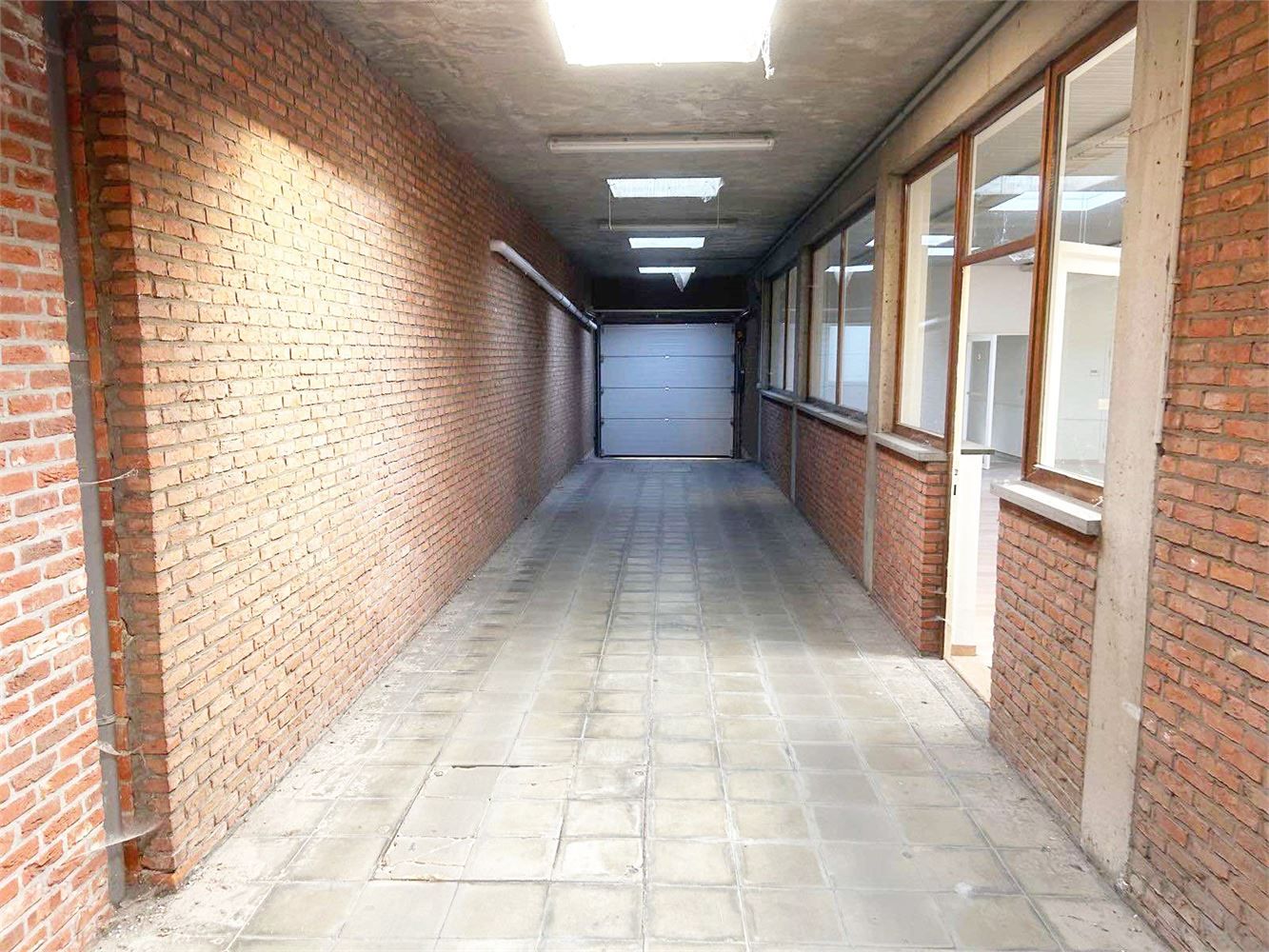 KANTOOR INCLUSIEF 4 PARKEERPLAATSEN foto 6