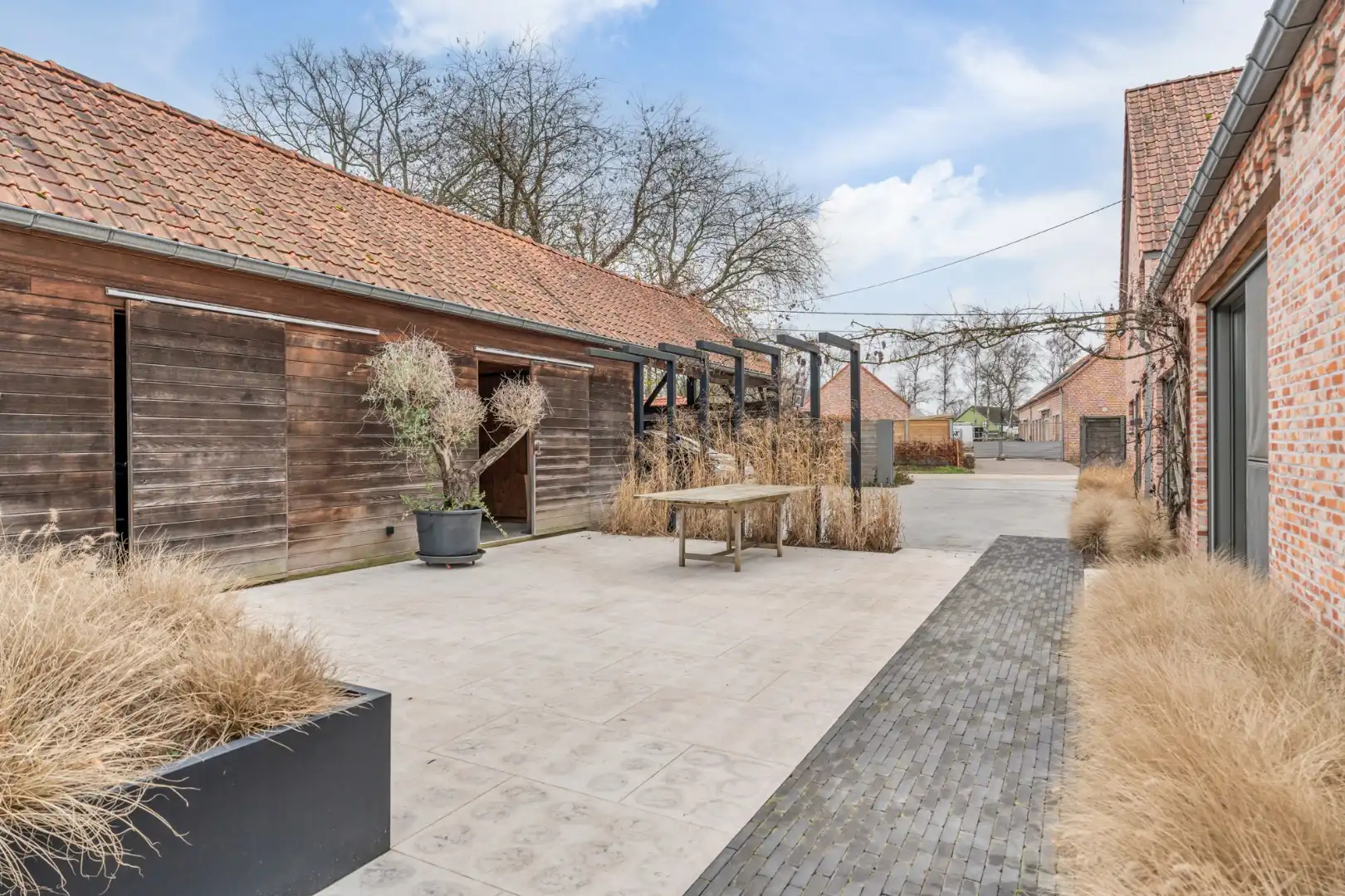 Uniek landhuis op een perceel van +/- 27 are in een GROENE oase foto 22