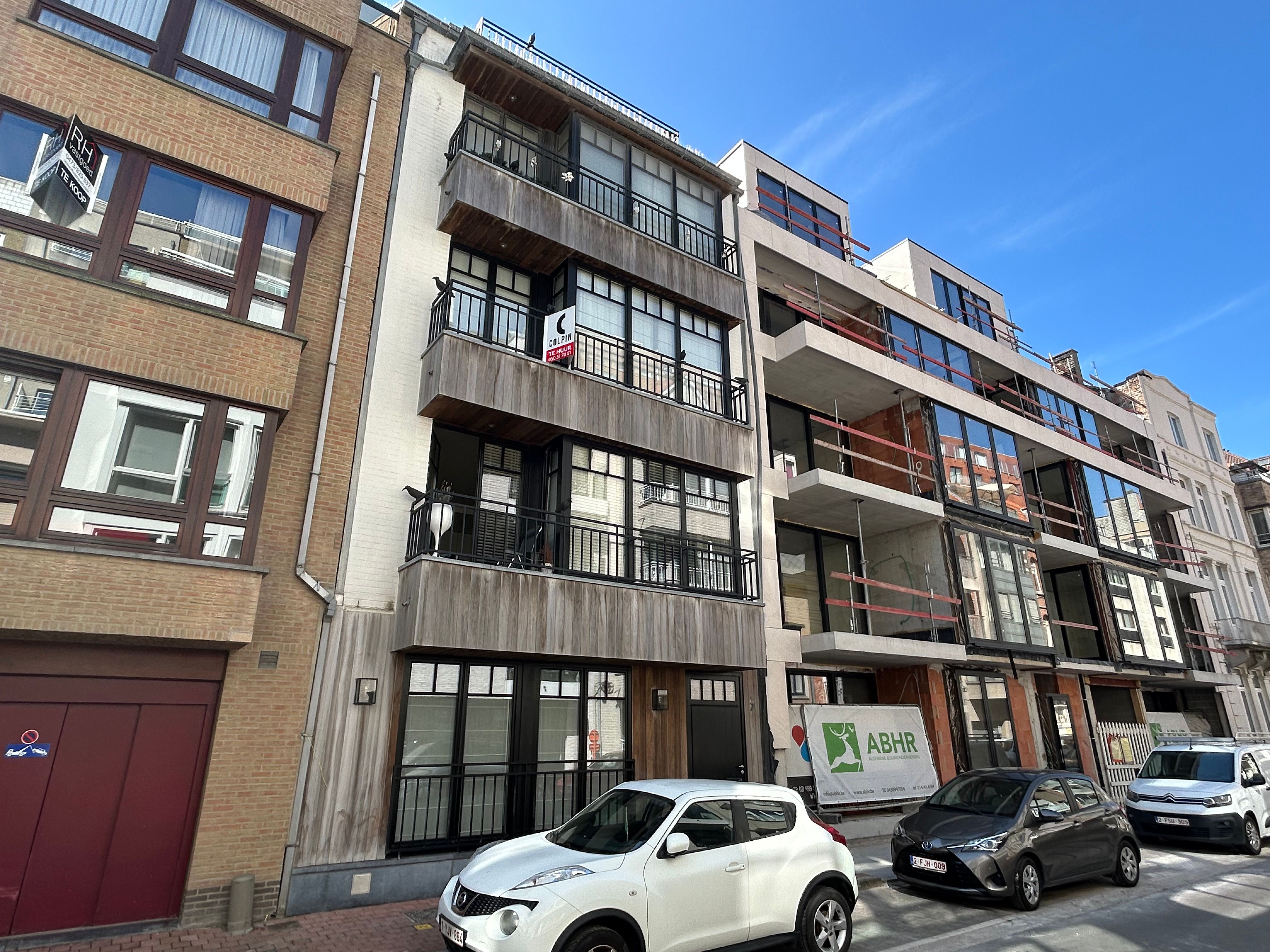 Instapklaar, gemeubeld appartement in een zijstraat van het Heldenplein. foto 16