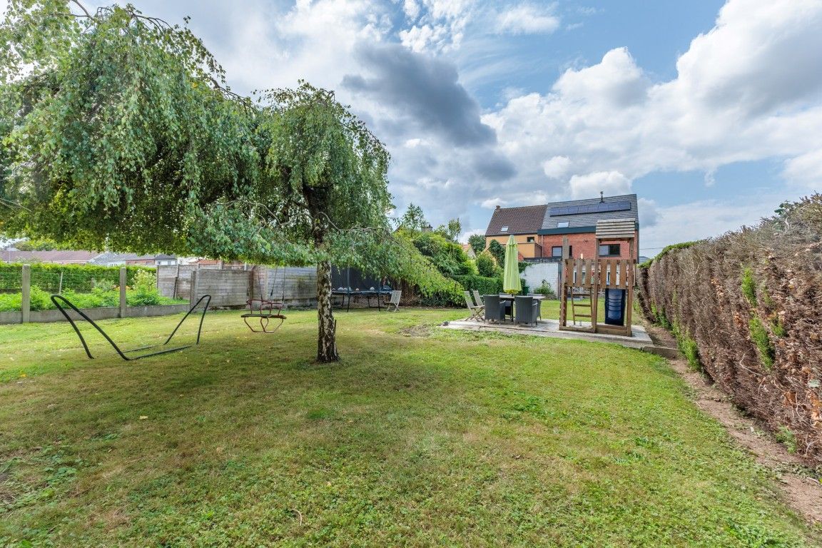 Lede – Ruime woning op een prachtig perceel van 9a 54ca in groene omgeving foto 4