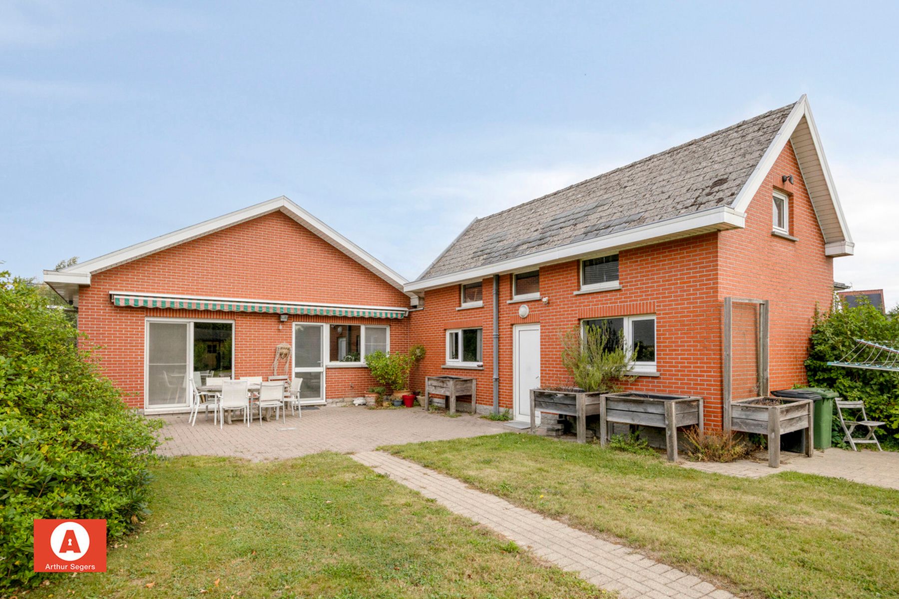 Statige Open Bebouwing (Bungalow) op toplocatie! foto 3