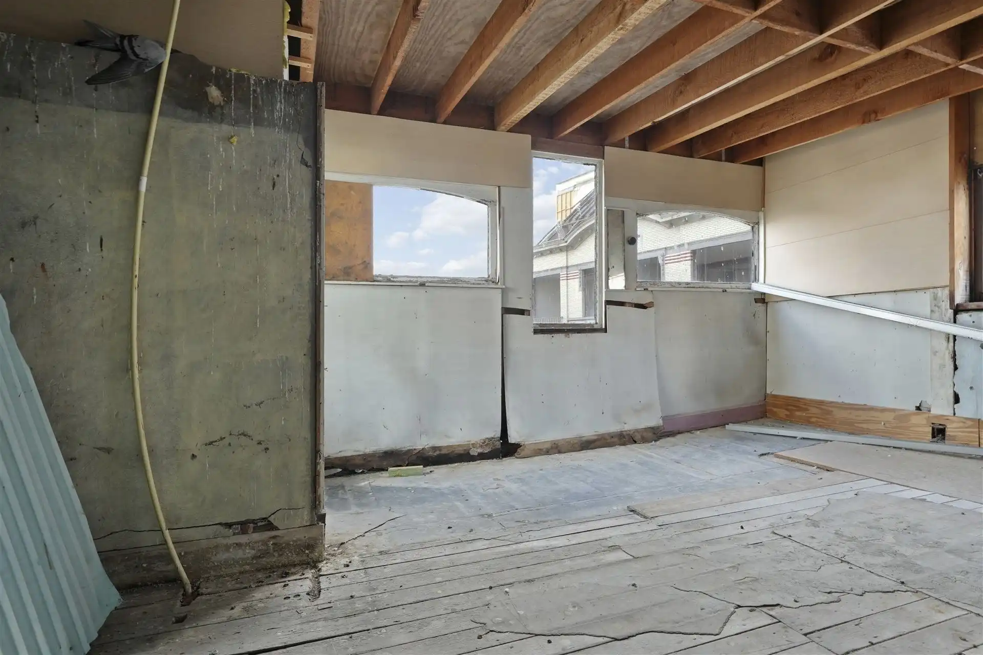 CENTRALE LIGGING / RUIME WONING foto 23