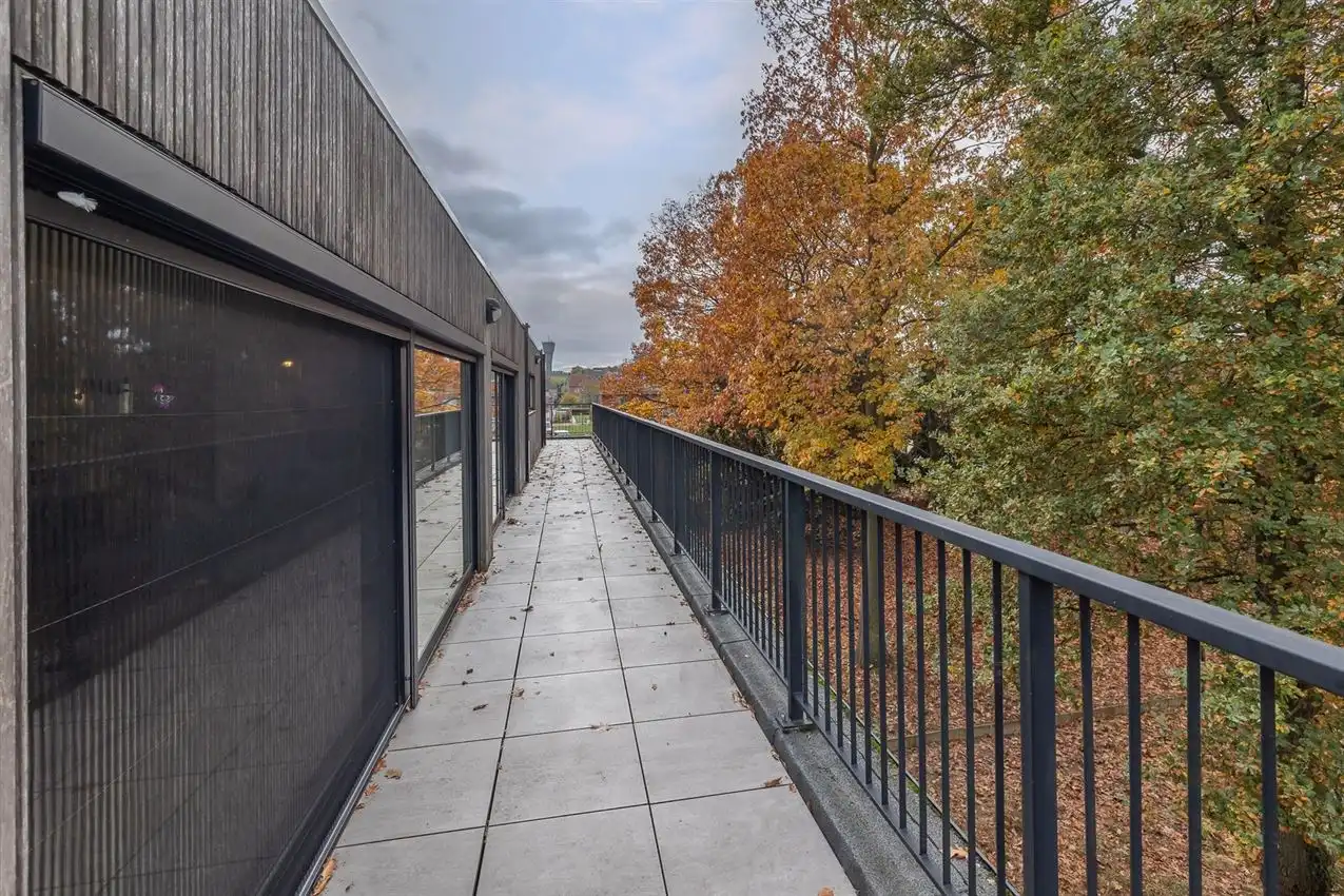 Penthouse met 3 slpk., riant terras, autostaanplaats en kelderberging foto 44