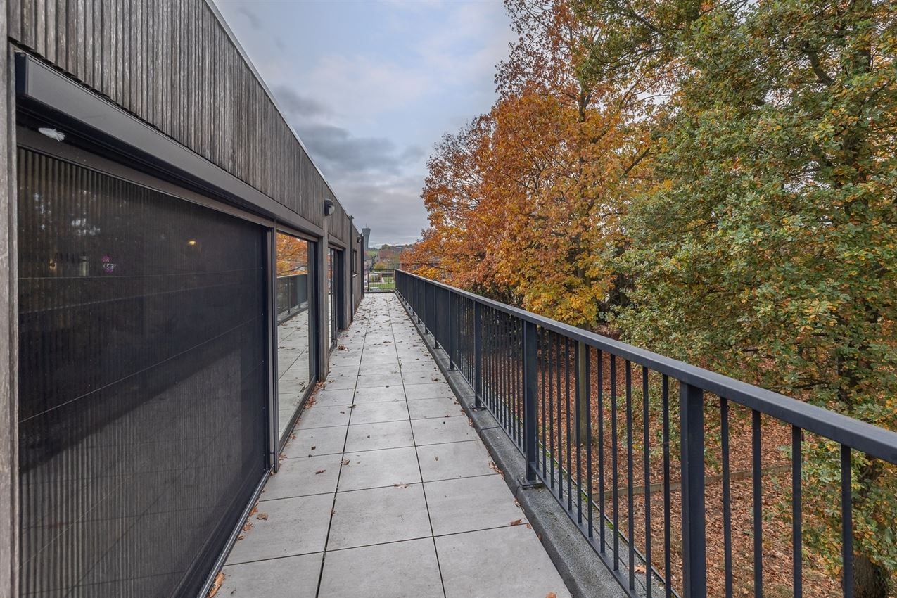 Penthouse met 3 slpk., riant terras, autostaanplaats en kelderberging foto 44