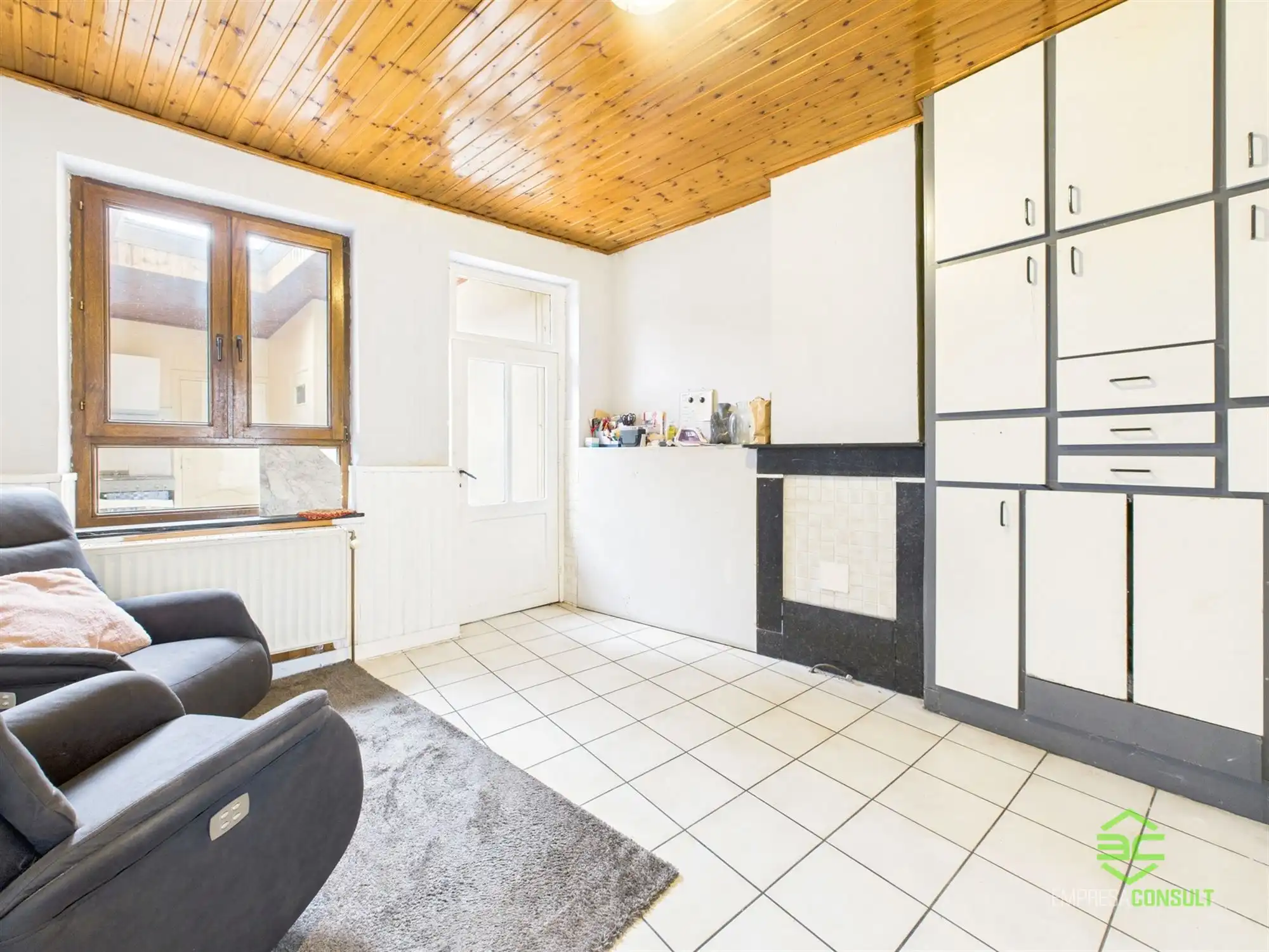 Ruime stadswoning met 5 slpk en 2 badk! foto 8