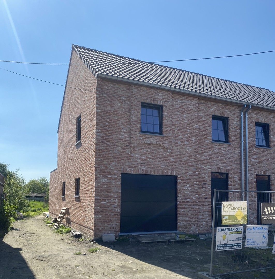 Stijlvolle nieuwbouwwoning in landelijke stijl met zongerichte tuin in Bentille (Kaprijke) foto 1