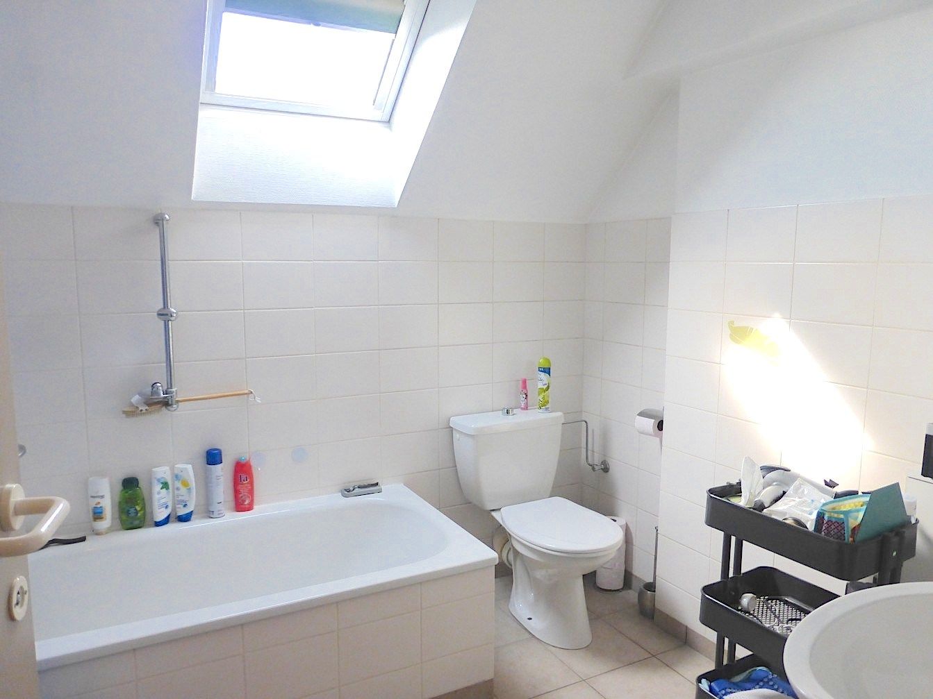 Ruim duplexappartement met 2 slaapkamers! foto 8