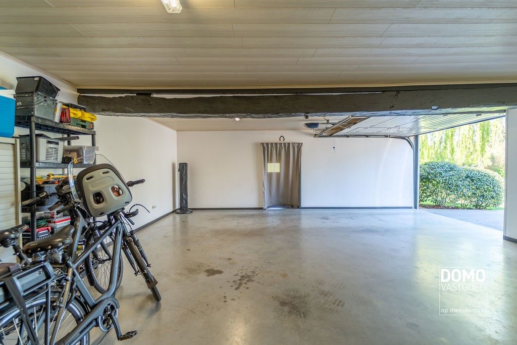 Ruime gerenoveerde woning met voldoende ruimte en tal van mogelijkheden foto 13