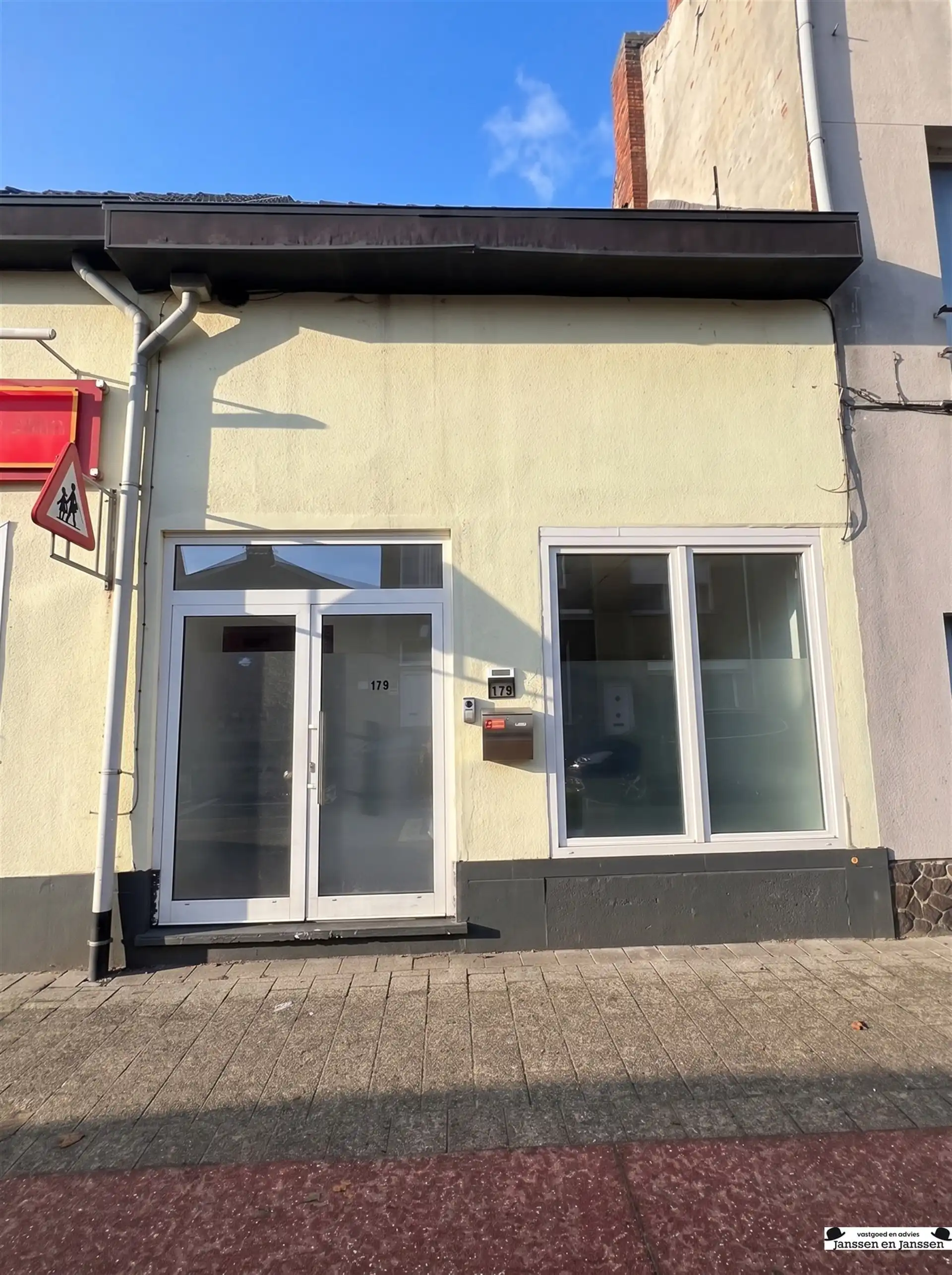 Volledig verhuurd opbrengsteigendom met 3 entiteiten foto 17