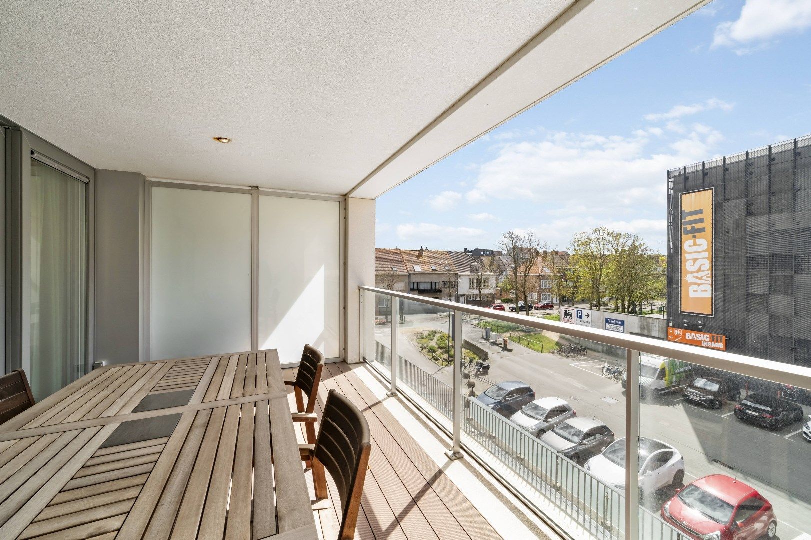 APPARTEMENT MET ZONNETERRAS OP WANDELAFSTAND VAN DE ZEEDIJK VAN MARIAKERKE foto 16