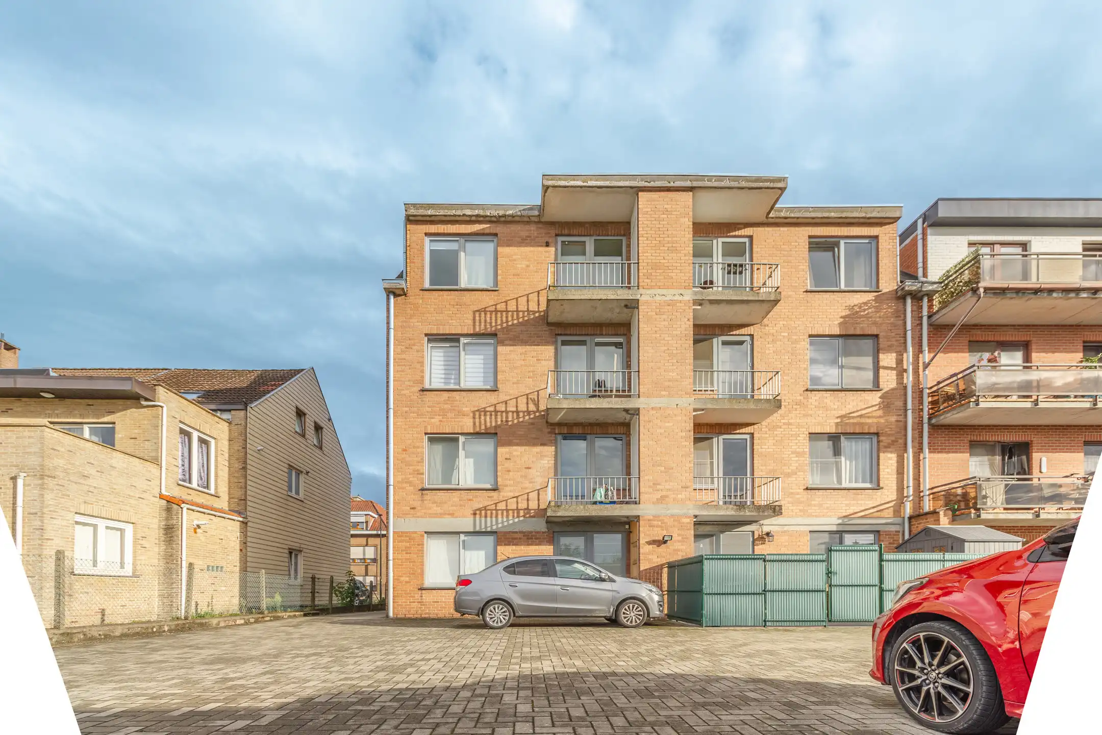 Gerenoveerd appartement met 2 slaapkamers Sint-Pieters-Leeuw foto 13