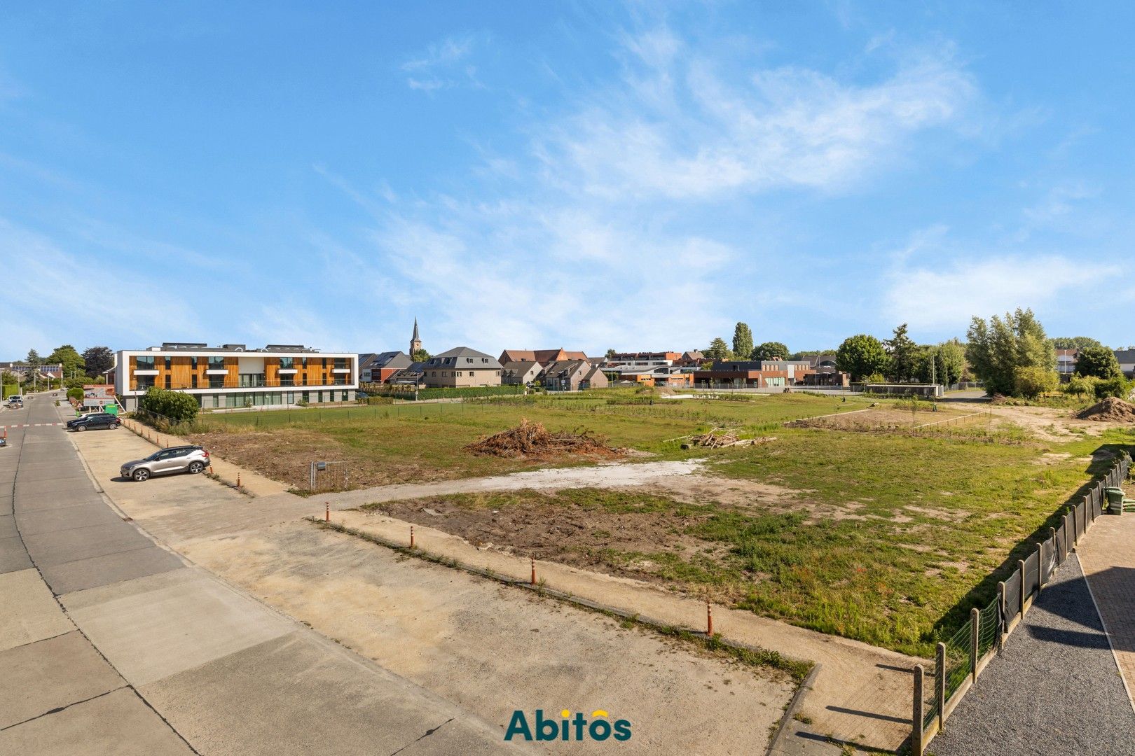 Projectgronden voor halfopen bebouwingen op toplocatie foto {{pictureIndex}}