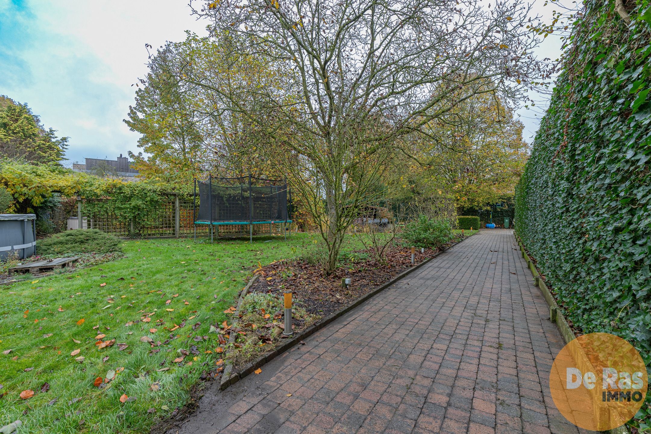 EREMBODEGEM - Unieke woning aan de stadsrand met grote tuin foto 27