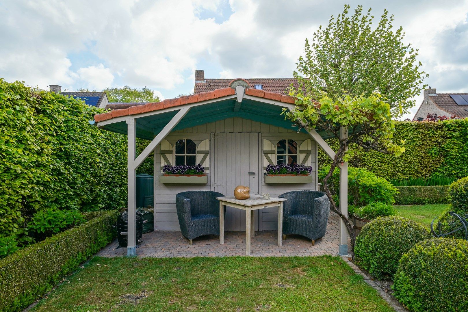 Vrijstaande villa met 6 slaapkamers en prachtige tuin in Bredene-Vosseslag foto 4