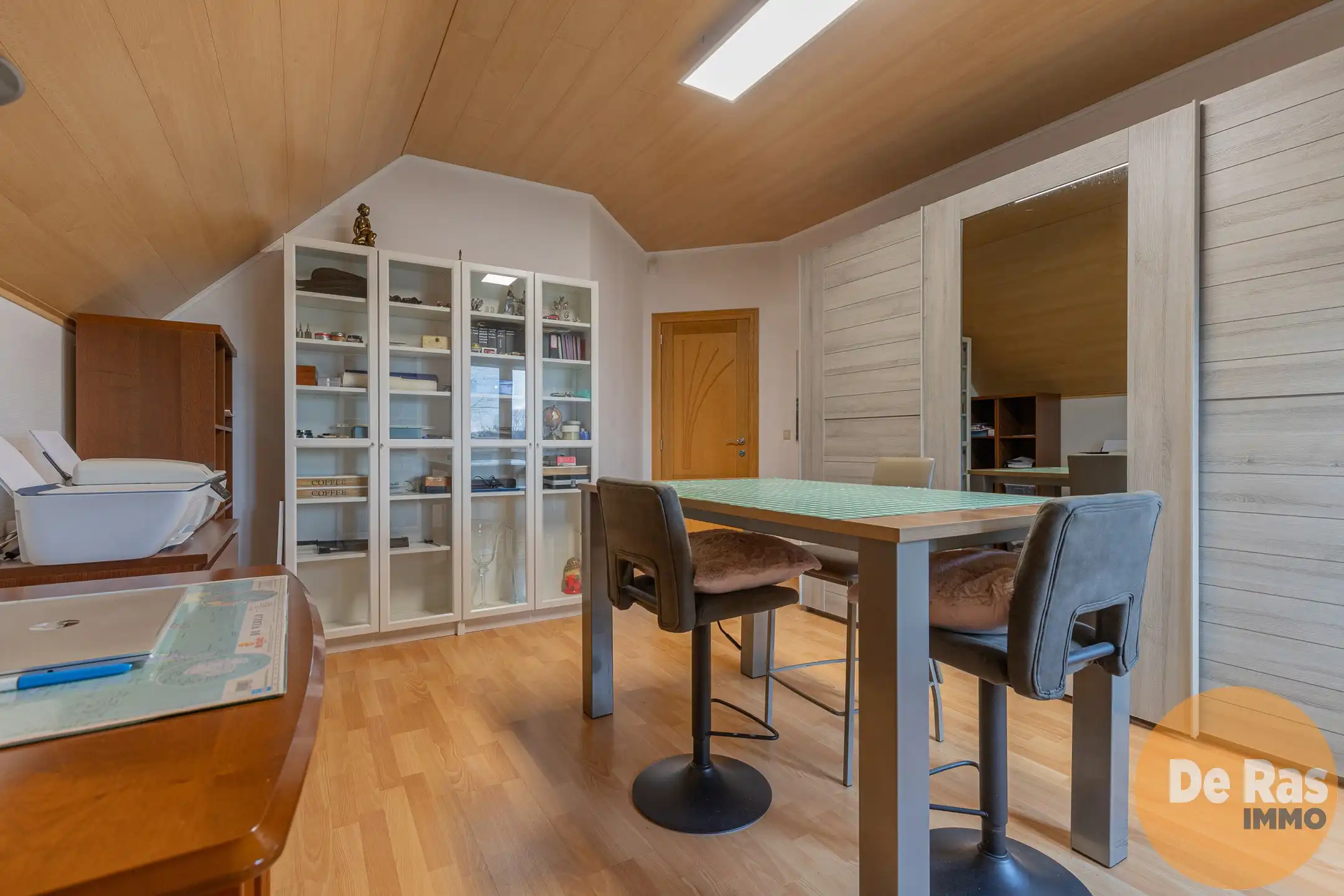 MASSEMEN - Woning met 3 kamers en tuin met prachtig zicht foto 16