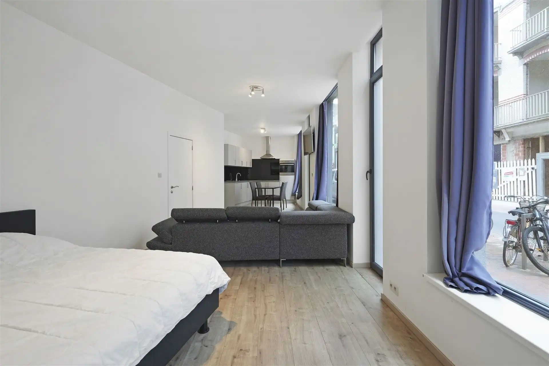 CENTRALE LIGGING / RUIME WONING foto 29