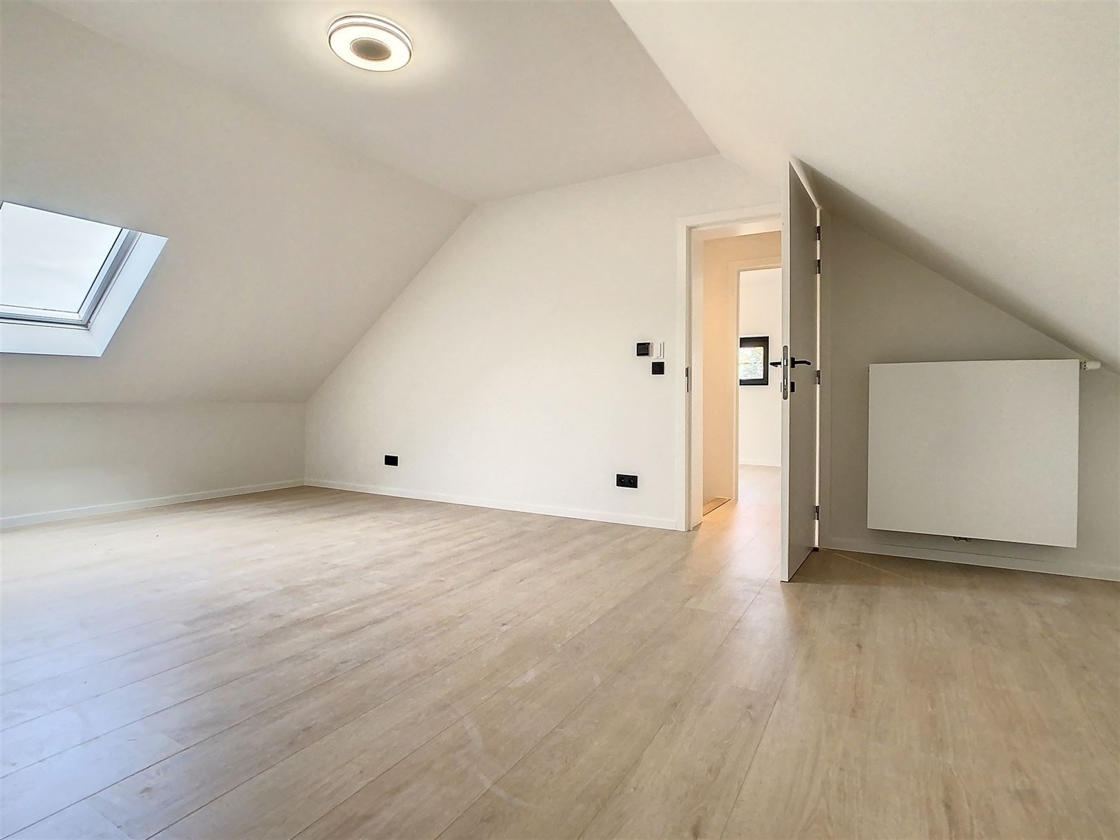 Exclusieve woning met bijbouw (uitbating B&B) opp 40a 22ca foto 51