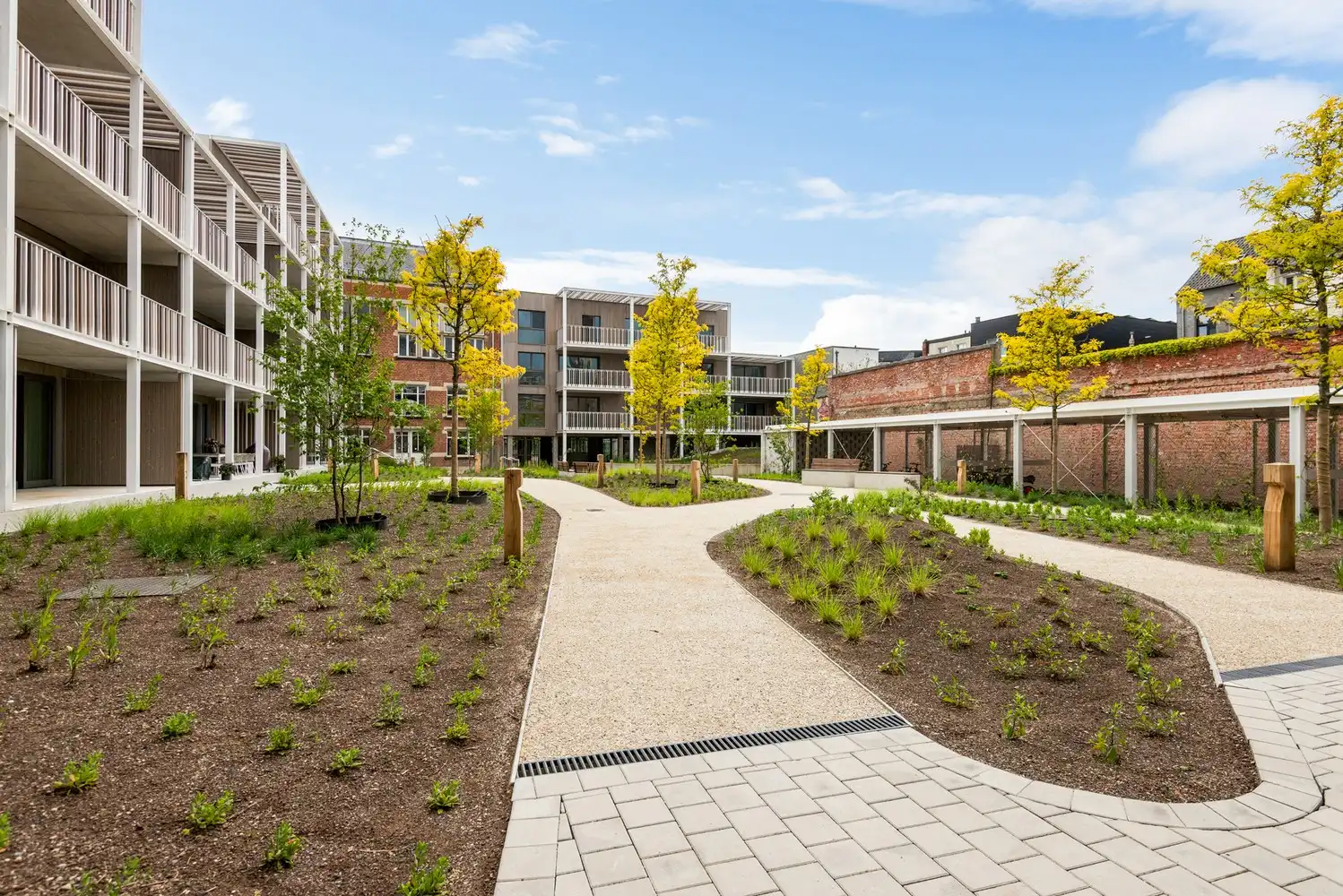 Stijlvol appartement met ruim overdekt terras in De Lesselier foto 6