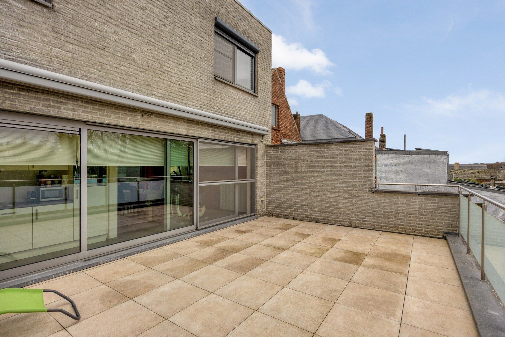 Knap appartement met 2 grote terrassen te Riemst-Zichen foto 11