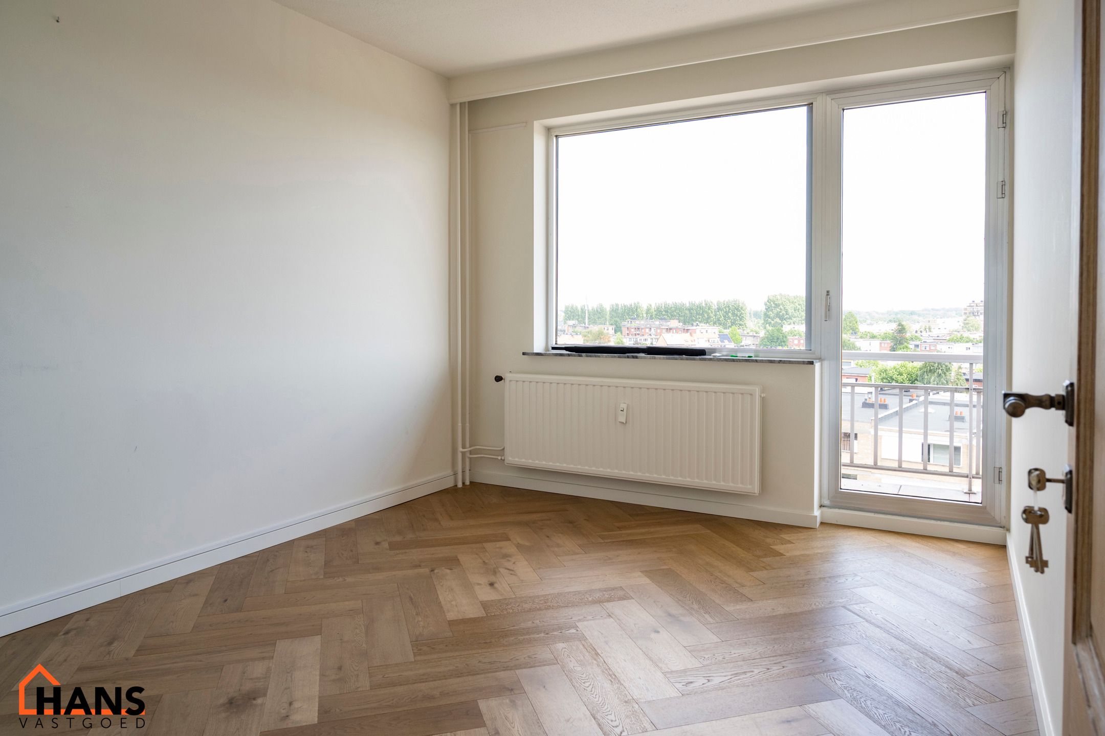 Instapklaar appartement met garagebox. foto 8