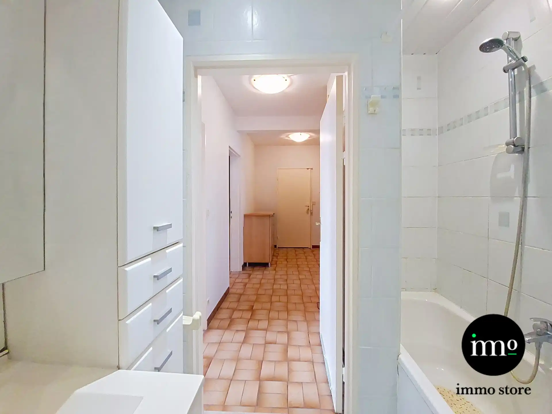 Instapklaar appartement met hyper uitgeruste keuken foto 14