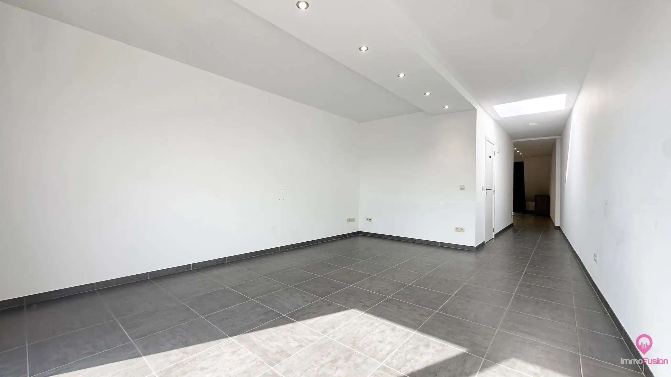 Handelshuis (winkel + app) in Beringen-Centrum! foto 6