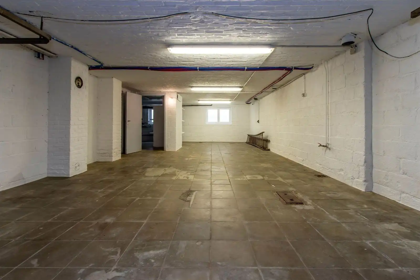 Villa (bungalow) met 3 slaapkamers, garage en prachtige tuin/uitzicht foto 22